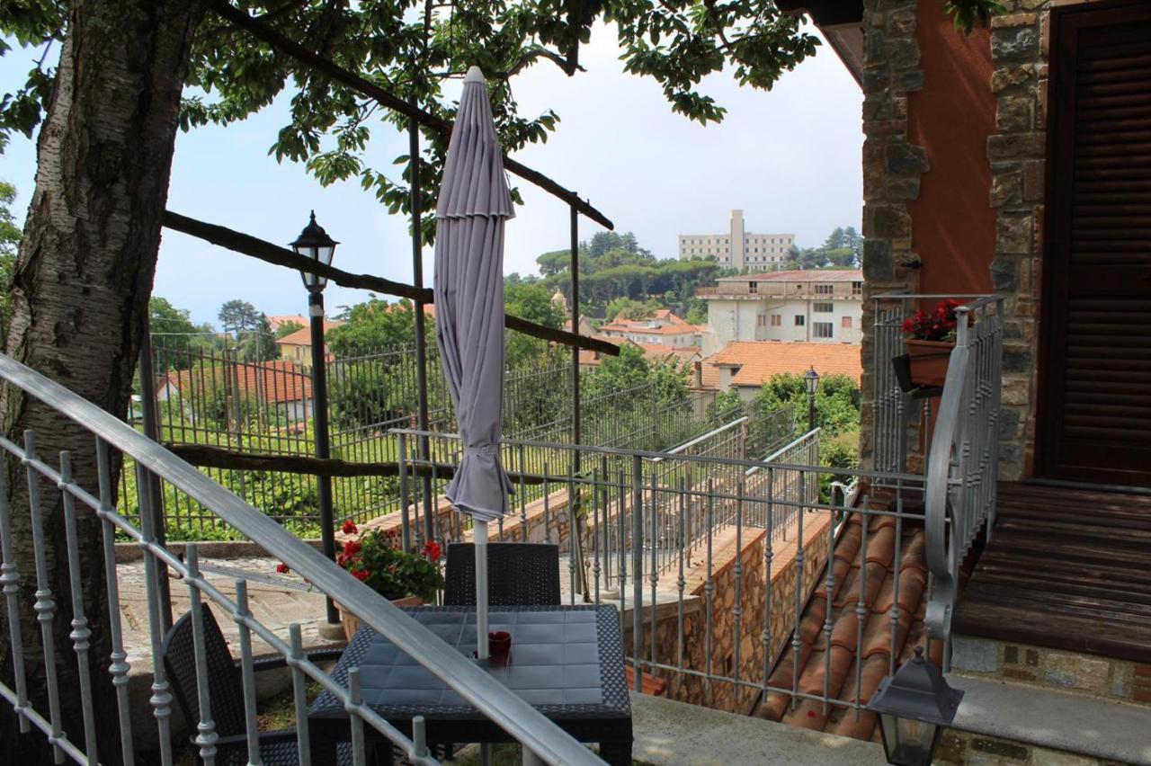 The Chalet, Guest House Agerola Exterior photo