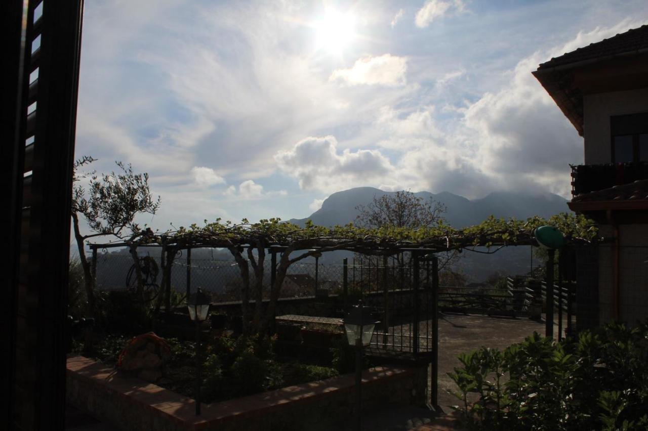 The Chalet, Guest House Agerola Exterior photo